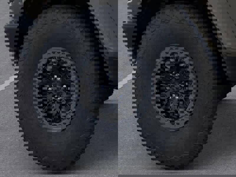 New 2025 Ford Bronco Raptor image 21