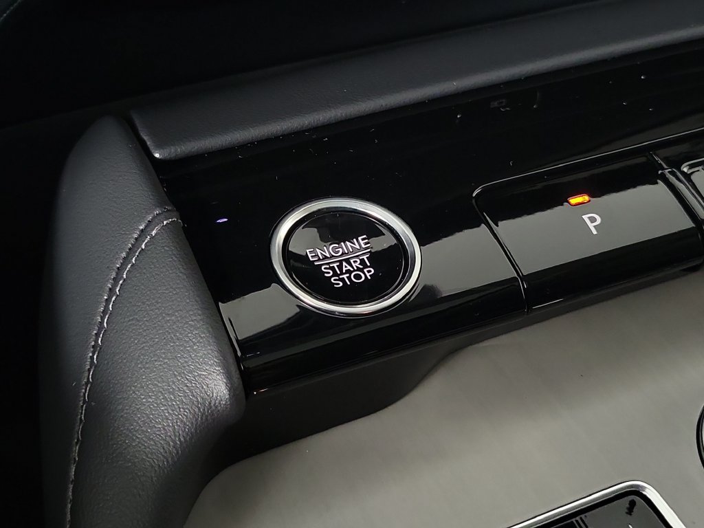 New 2027 Lincoln Navigator L Reserve RWD image 33