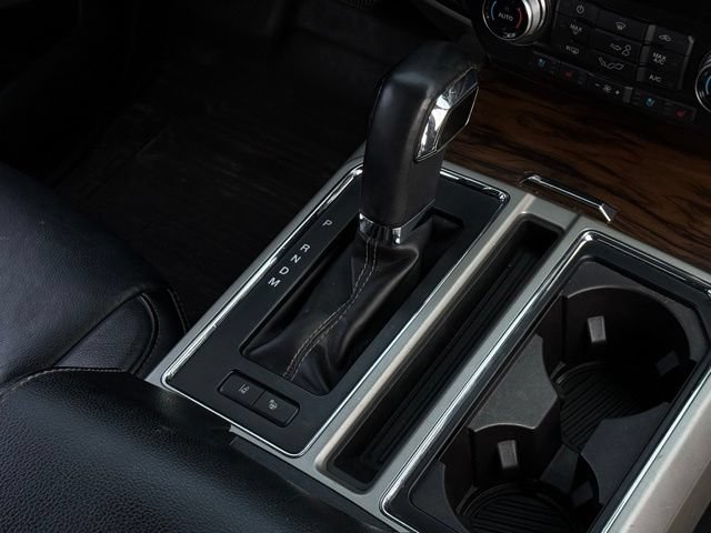 Used 2019 Ford F150 Lariat w/ Equipment Group 502A Luxury AWD/4WD image 32