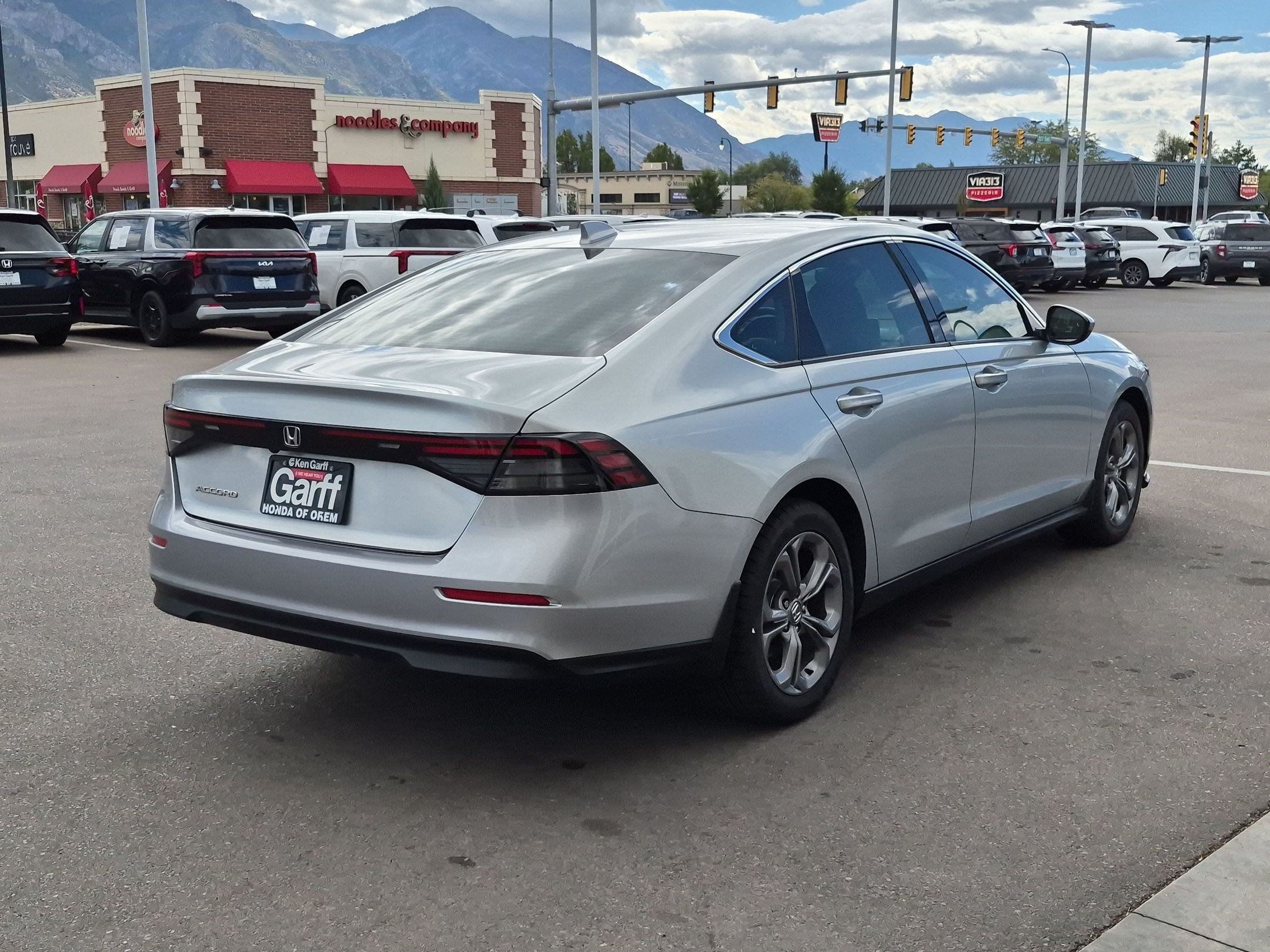 Used 2024 Honda Accord EX image 3