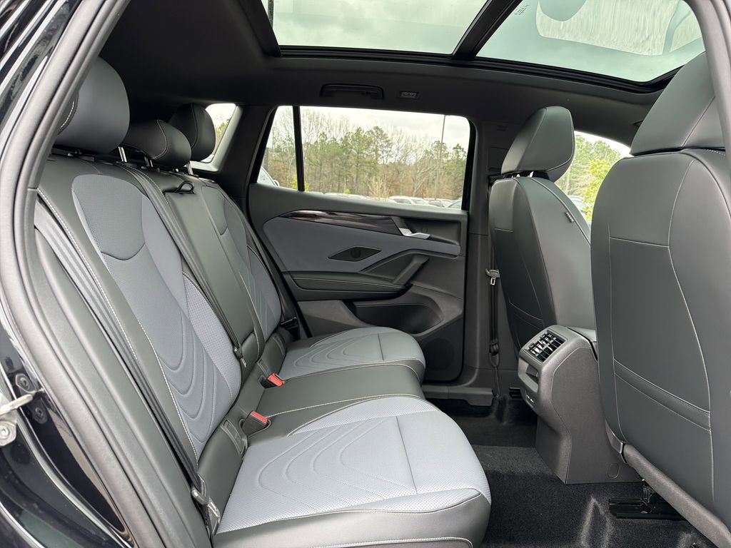 New 2026 Volkswagen Tiguan SE R-Line image 17