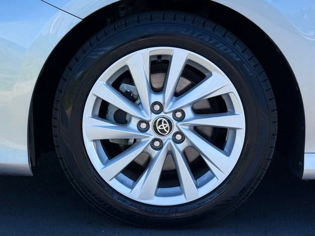 Used 2021 Toyota Camry LE w/ Cold Weather Package AWD/4WD image 9