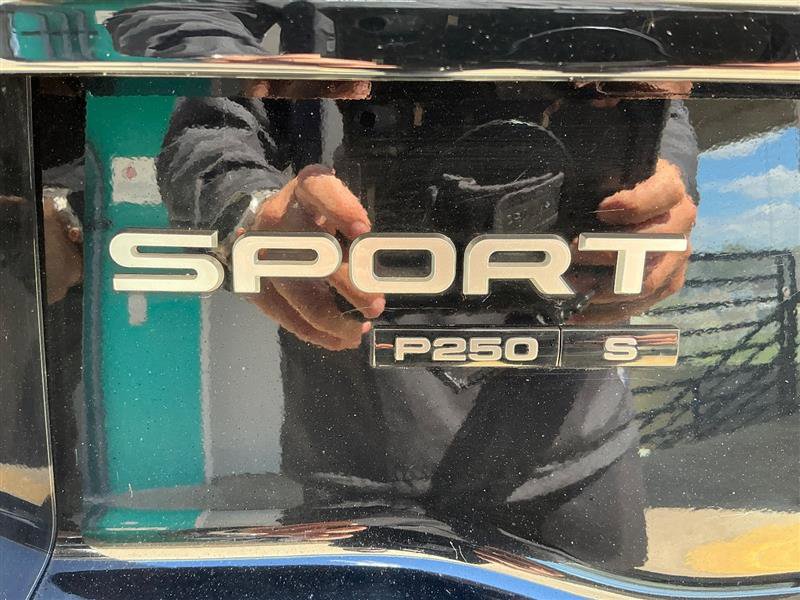 Used 2020 Land Rover Discovery Sport S image 21