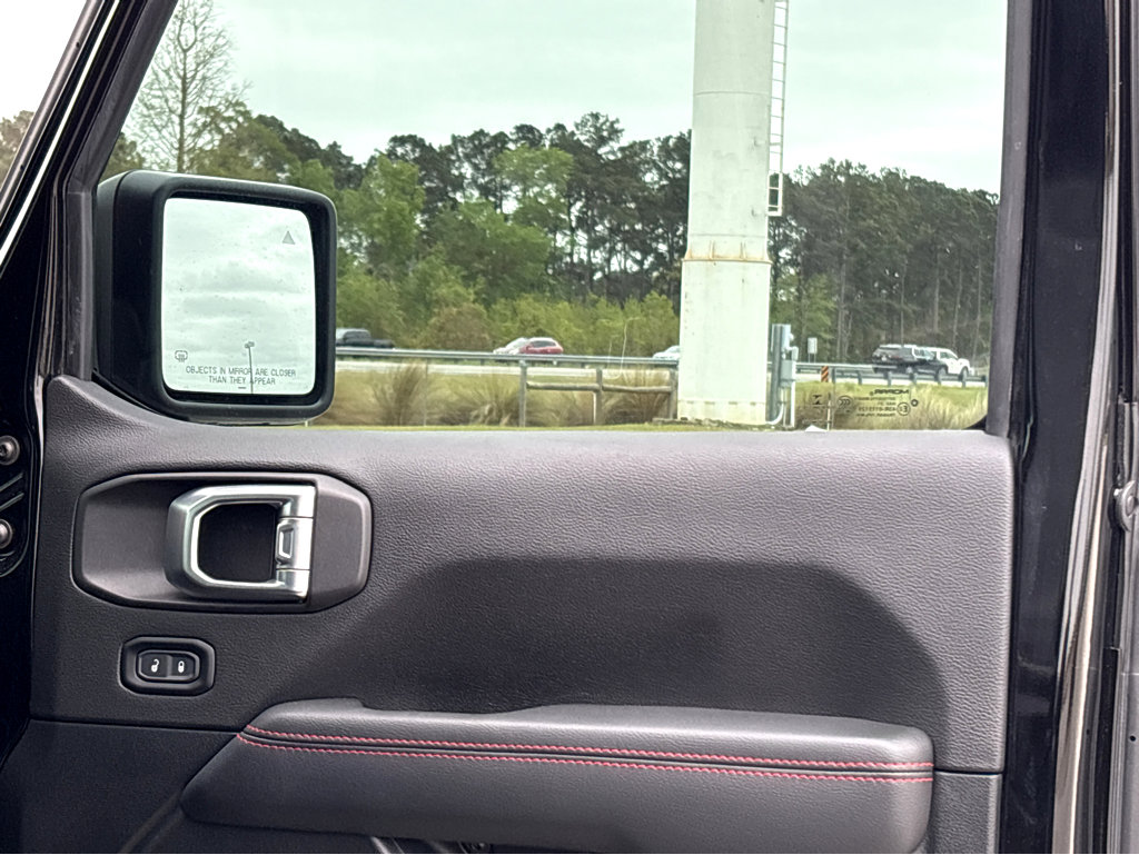 Used 2021 Jeep Gladiator Rubicon image 16