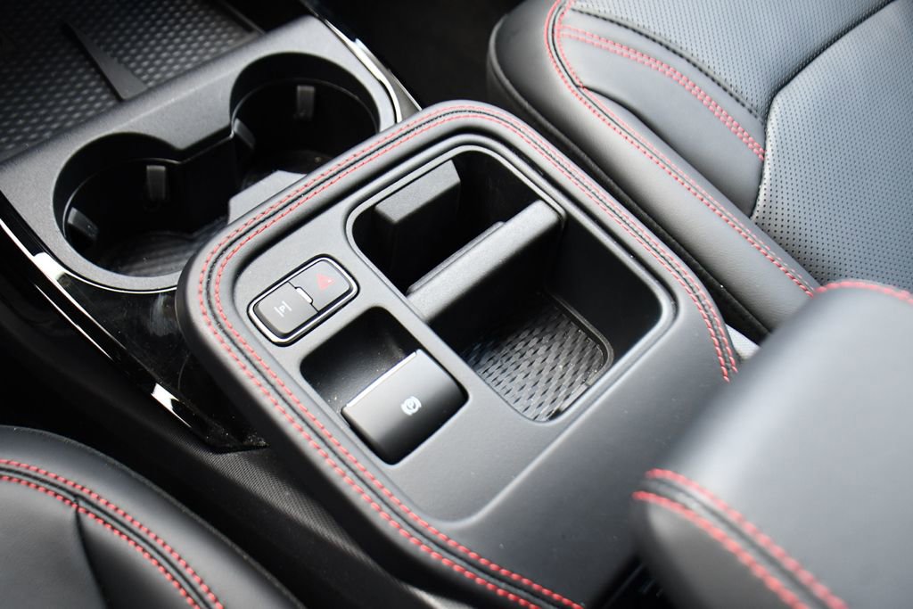 Used 2025 Ford Mustang Mach-E Premium w/ Sport Appearance Package image 32