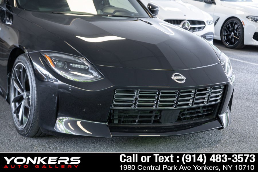 Used 2024 Nissan Z Performance w/ Floor Mat Package RWD image 6