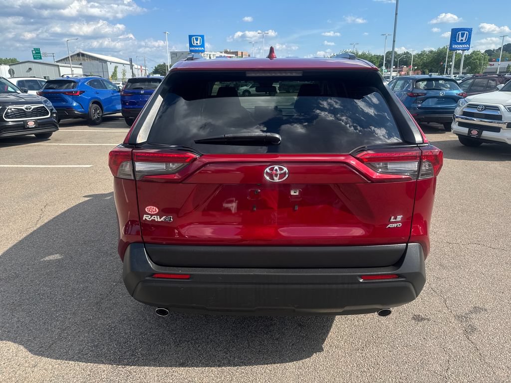 Used 2019 Toyota RAV4 LE w/ All Weather Liner Package AWD/4WD image 6