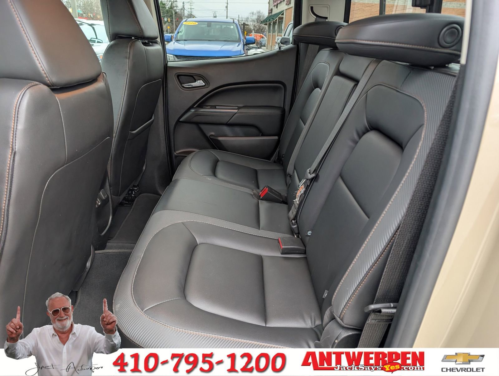 Used 2022 GMC Canyon AT4 w/ Trailering Package image 14