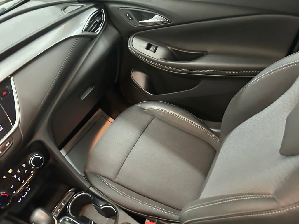 Certified 2023 Buick Encore GX Preferred w/ Cold Weather Comfort Package image 27