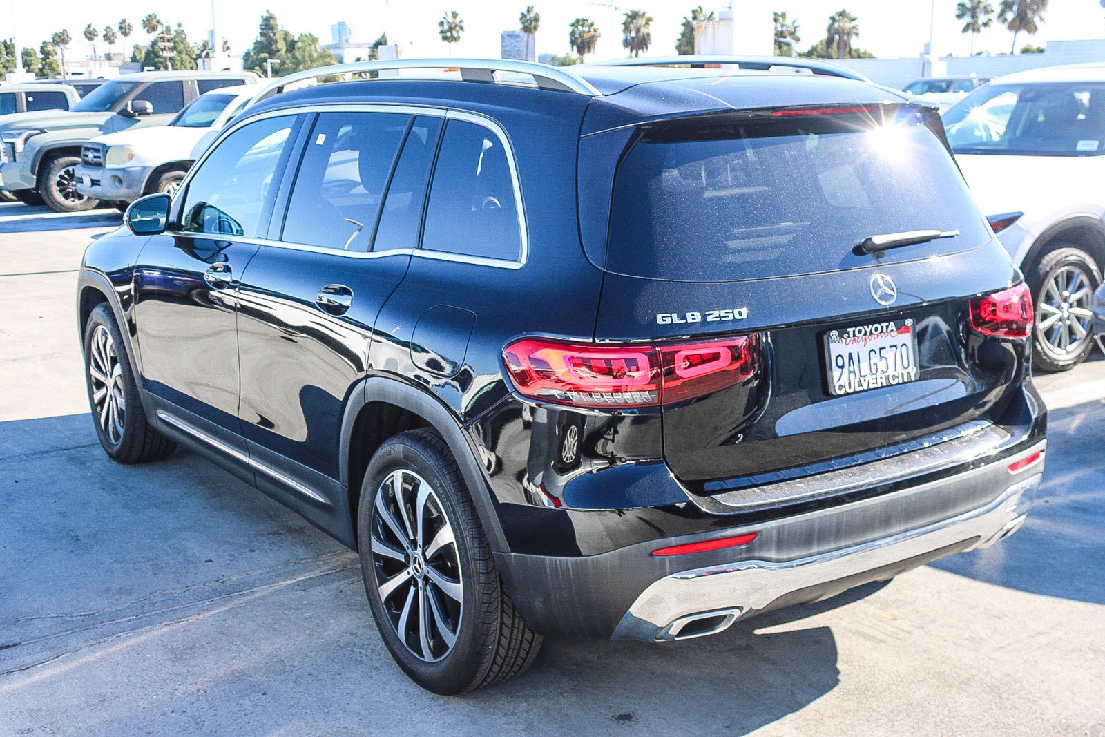 Used 2022 Mercedes-Benz GLB 250 image 7