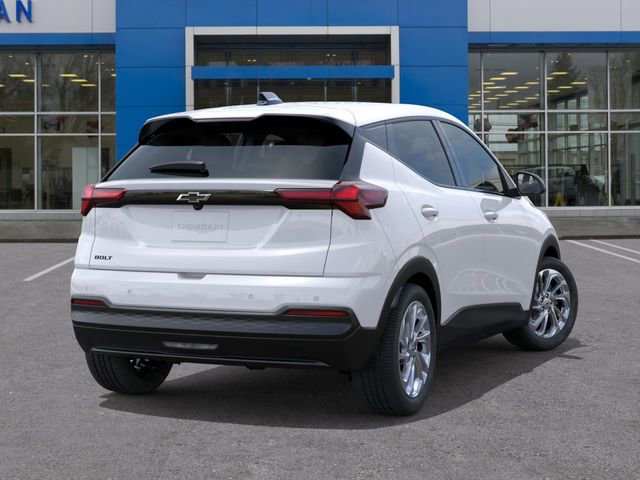 New 2027 Chevrolet Bolt LT image 4