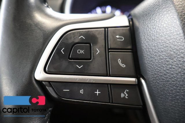 Used 2023 Toyota Highlander XSE AWD/4WD image 18