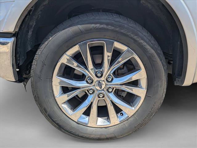 Used 2015 Ford F150 Lariat w/ Equipment Group 502A Luxury AWD/4WD image 12