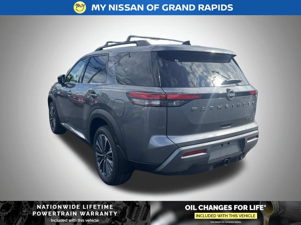 New 2026 Nissan Pathfinder Platinum AWD/4WD image 3