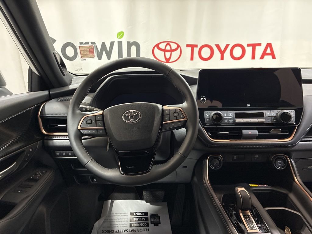 Used 2026 Toyota Grand Highlander AWD Hybrid image 23