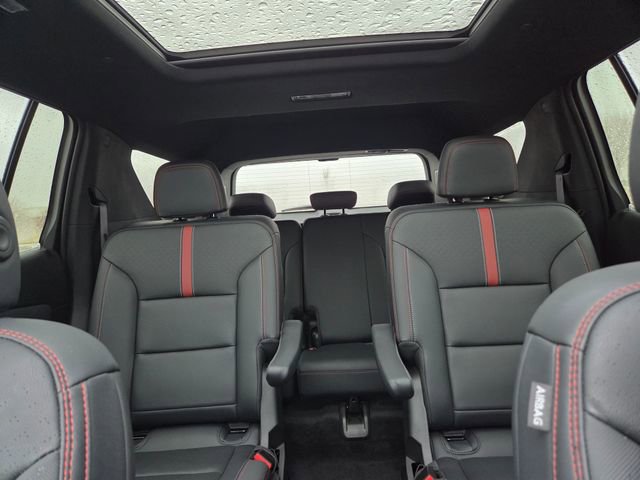 Used 2024 Chevrolet Traverse RS w/ LPO, Floor Liner Package AWD/4WD image 33