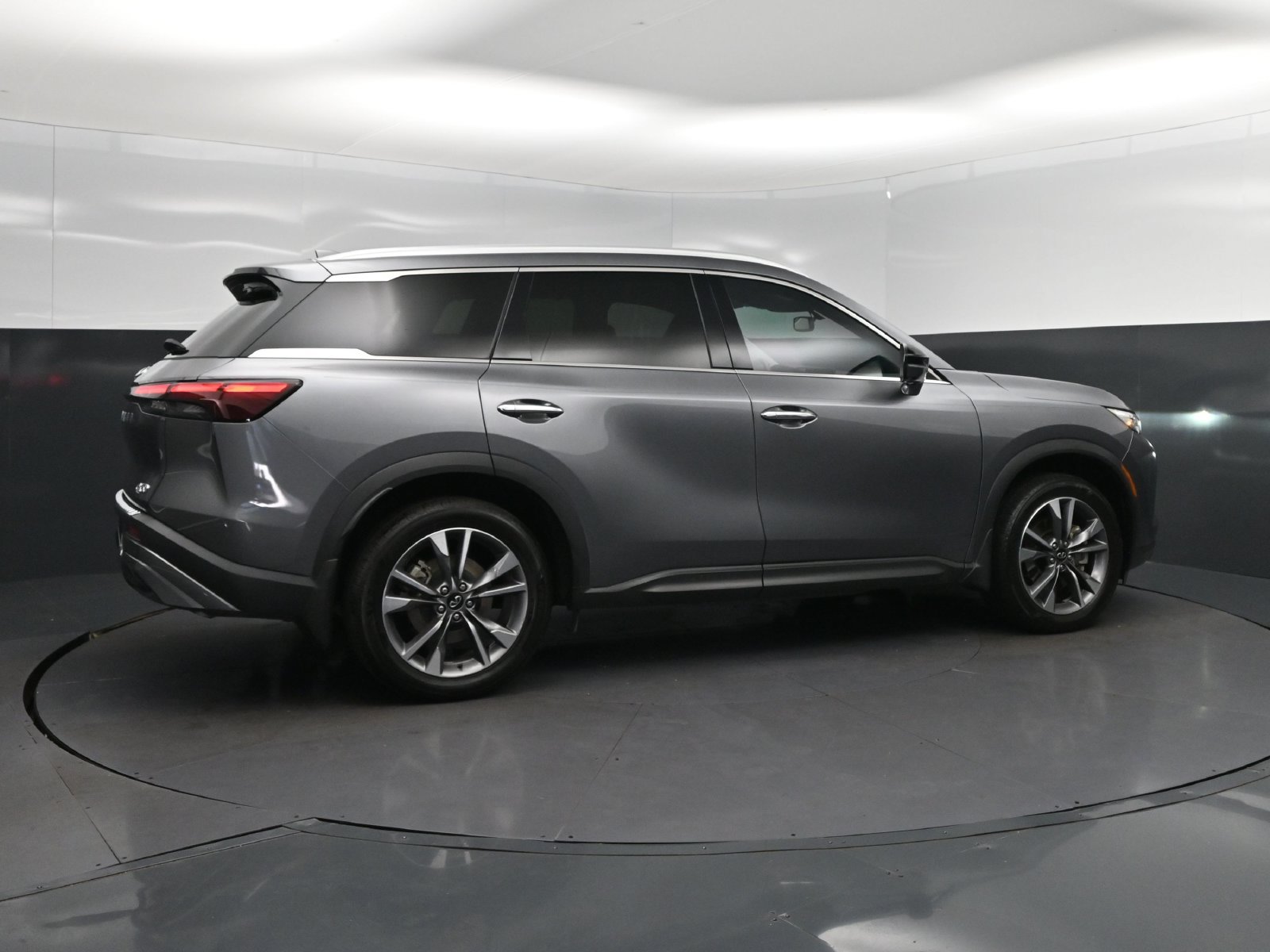 Certified 2022 INFINITI QX60 Luxe w/ Cargo Package FWD image 8