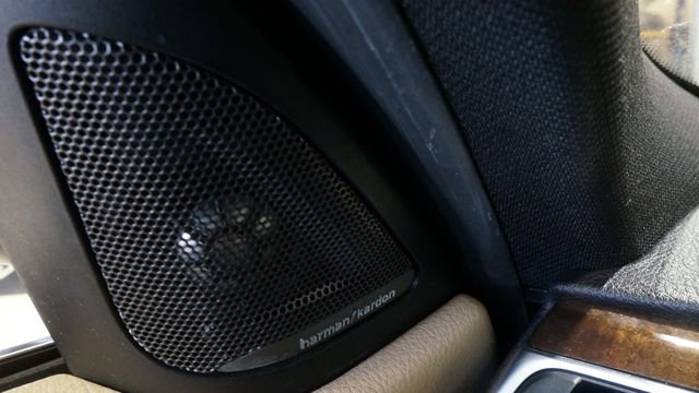 Used 2016 BMW 340i xDrive Sedan image 26