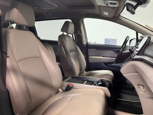Used 2018 Honda Odyssey Touring image 10