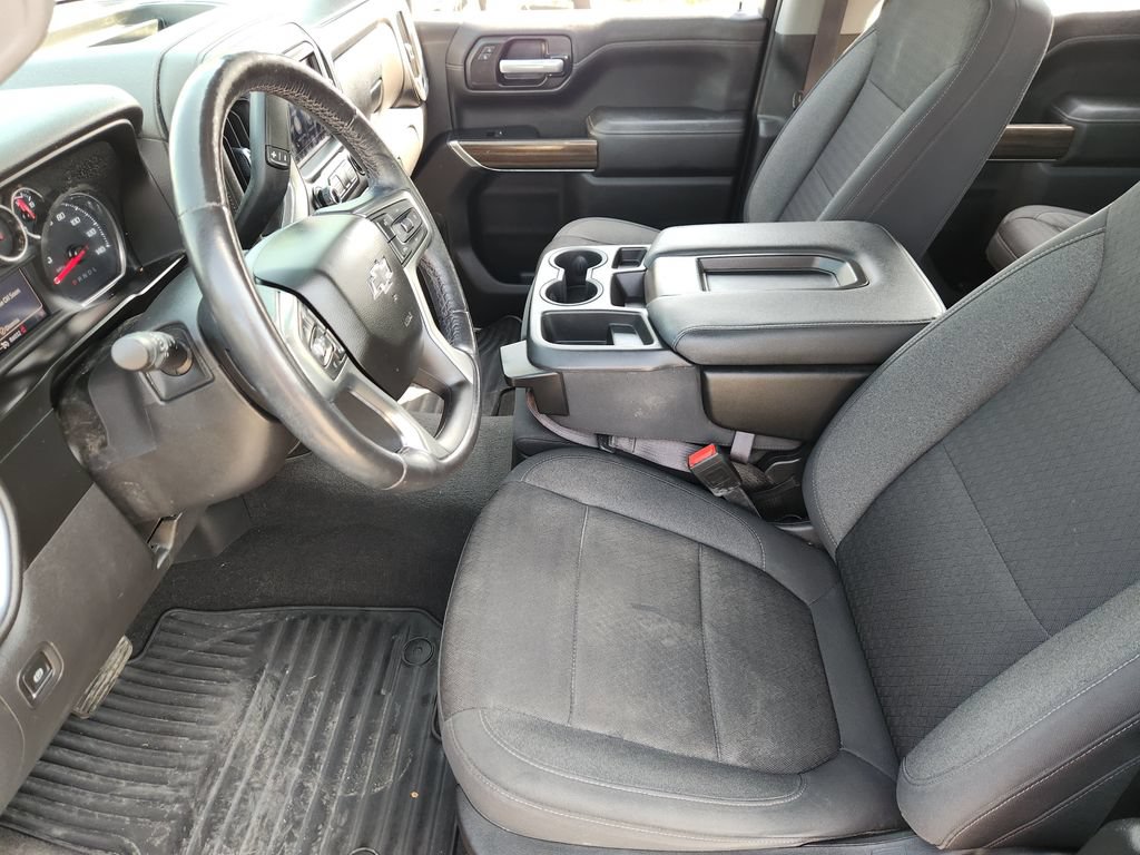 Used 2021 Chevrolet Silverado 1500 RST w/ LPO, Blackout Package RWD image 11