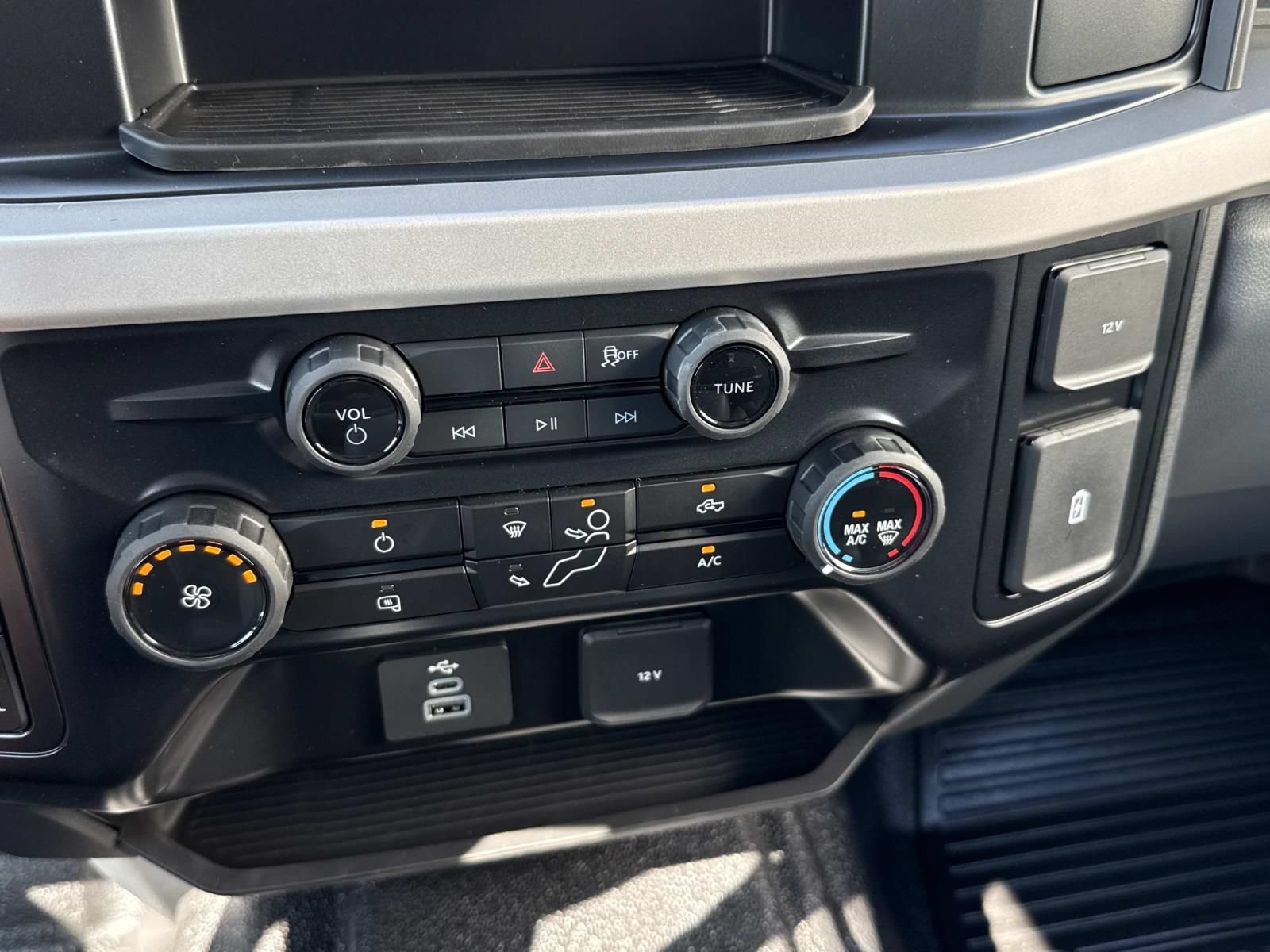 New 2026 Ford F250 XL AWD/4WD image 16