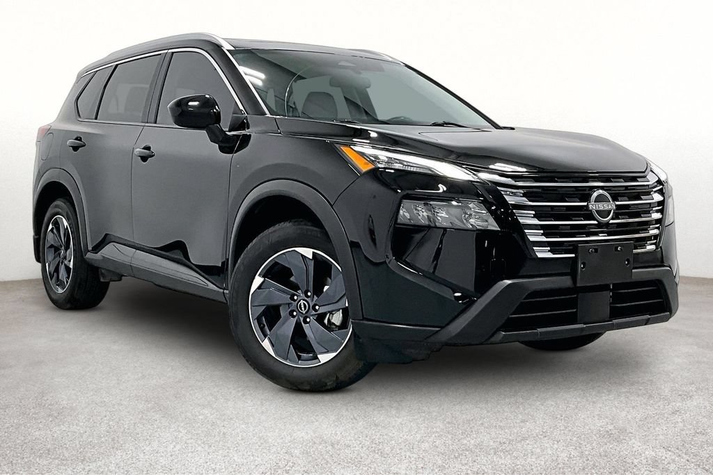 Used 2024 Nissan Rogue SV w/ SV Premium Package