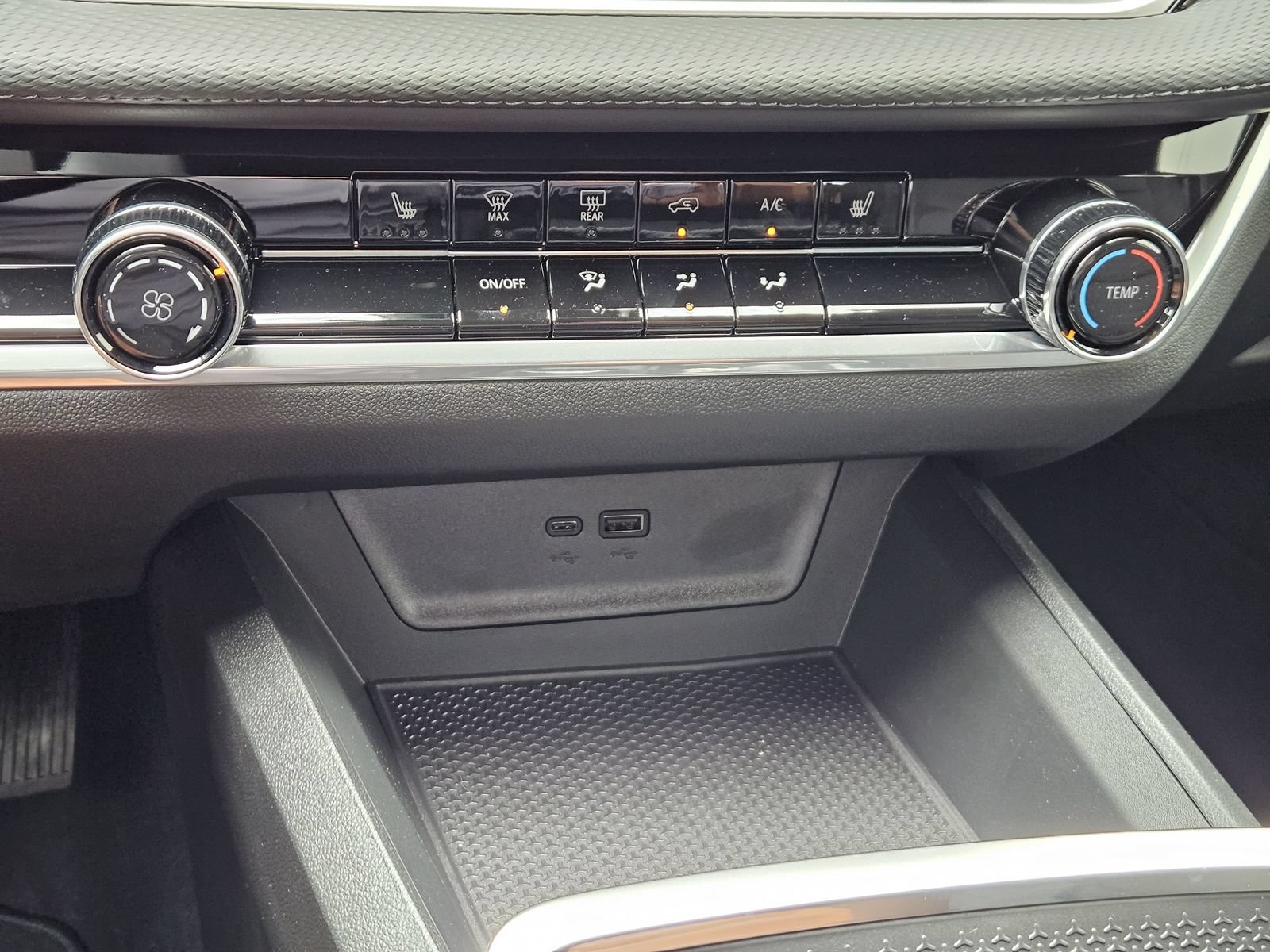 New 2027 Chevrolet Equinox LT FWD image 20