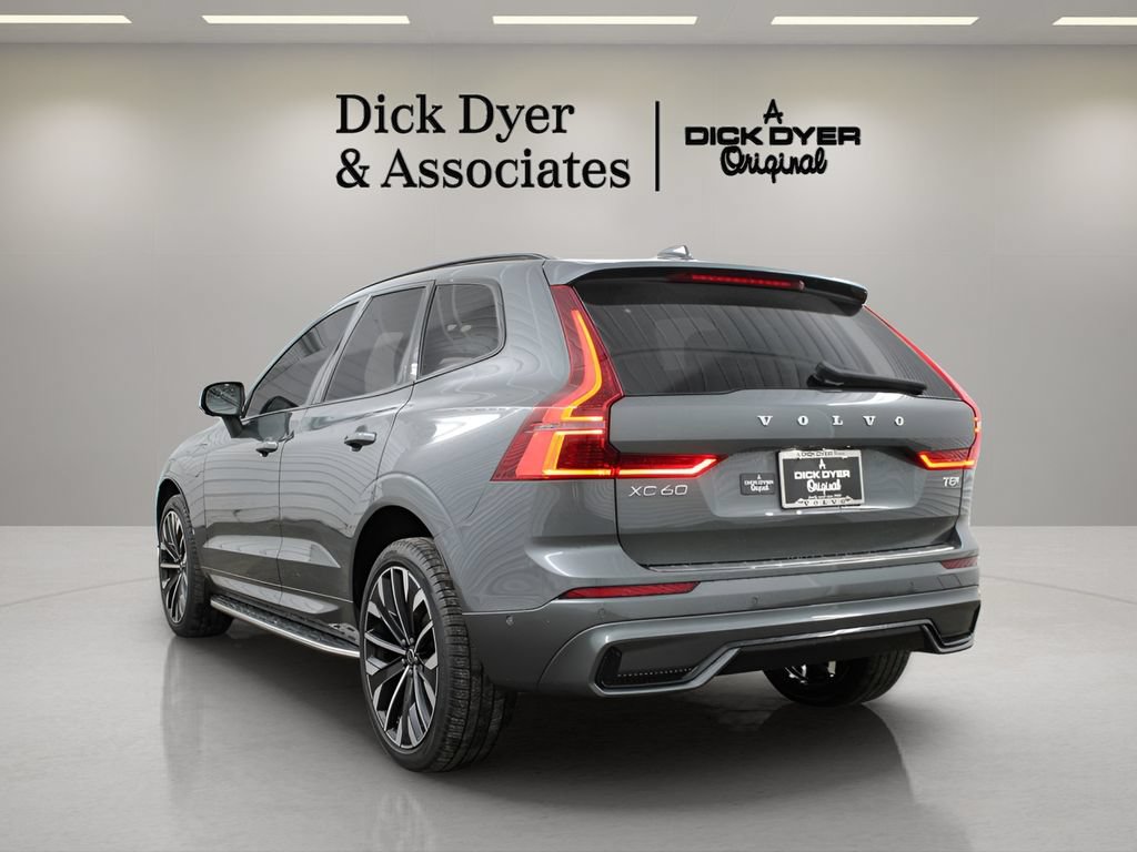 Certified 2026 Volvo XC60 T8 Ultra w/ Protection Package Premier AWD/4WD image 9