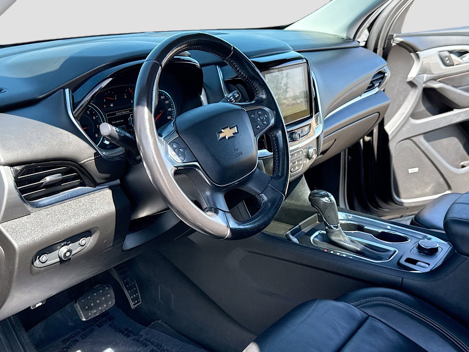 Used 2018 Chevrolet Traverse LT AWD/4WD image 4