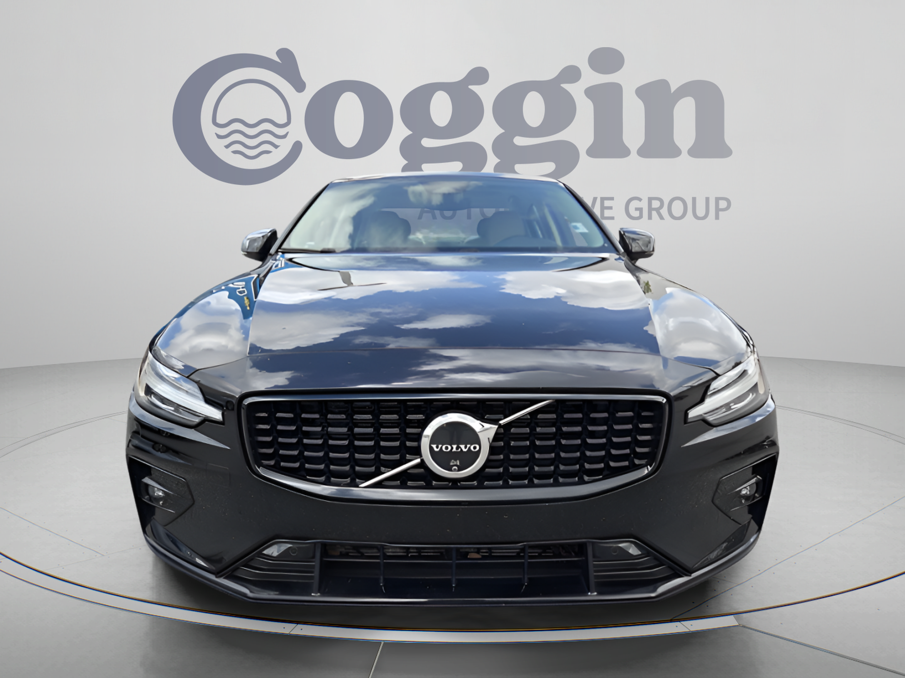 Used 2024 Volvo S60 B5 Plus FWD image 8