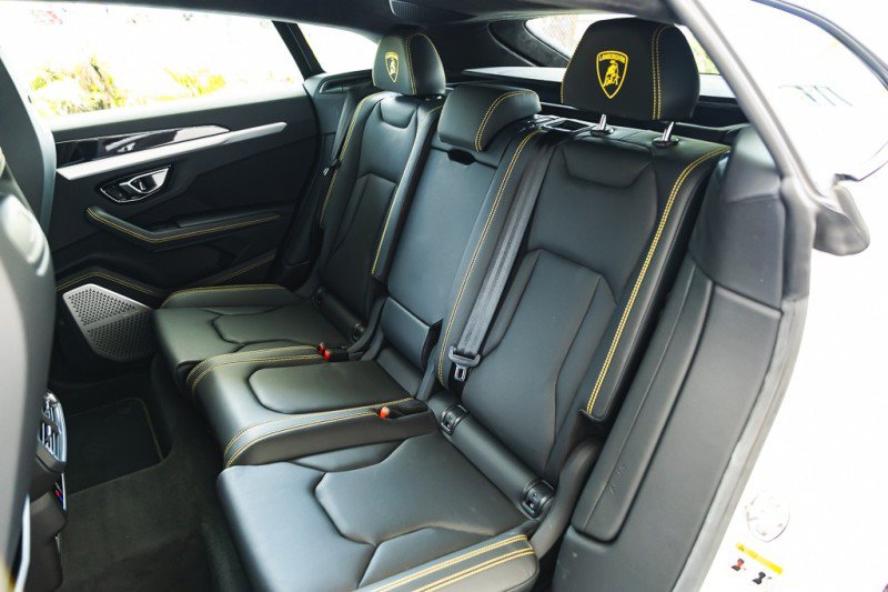 Used 2024 Lamborghini Urus S AWD/4WD image 33