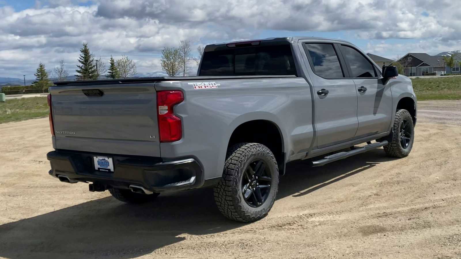 Used 2024 Chevrolet Silverado 1500 LT Trail Boss w/ Convenience Package II AWD/4WD image 8