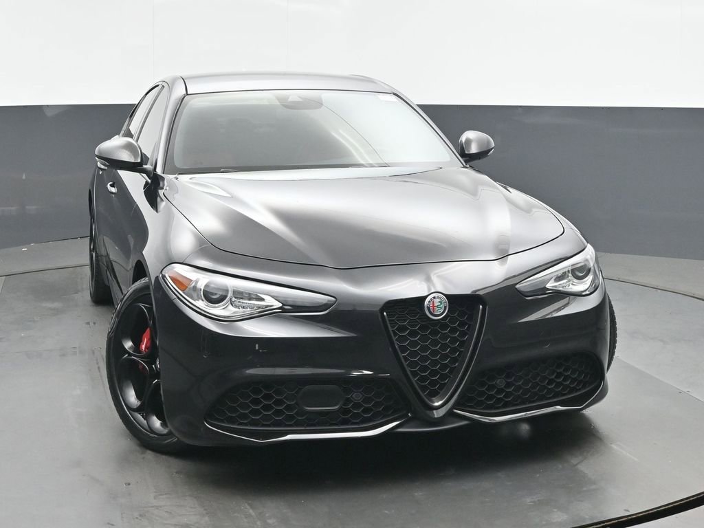 Used 2021 Alfa Romeo Giulia Ti Sport AWD/4WD image 8