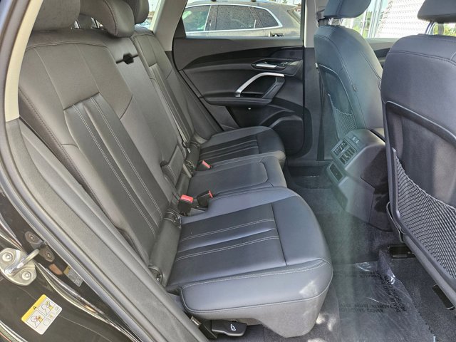Certified 2025 Audi Q5 Premium w/ Convenience Package AWD/4WD image 24