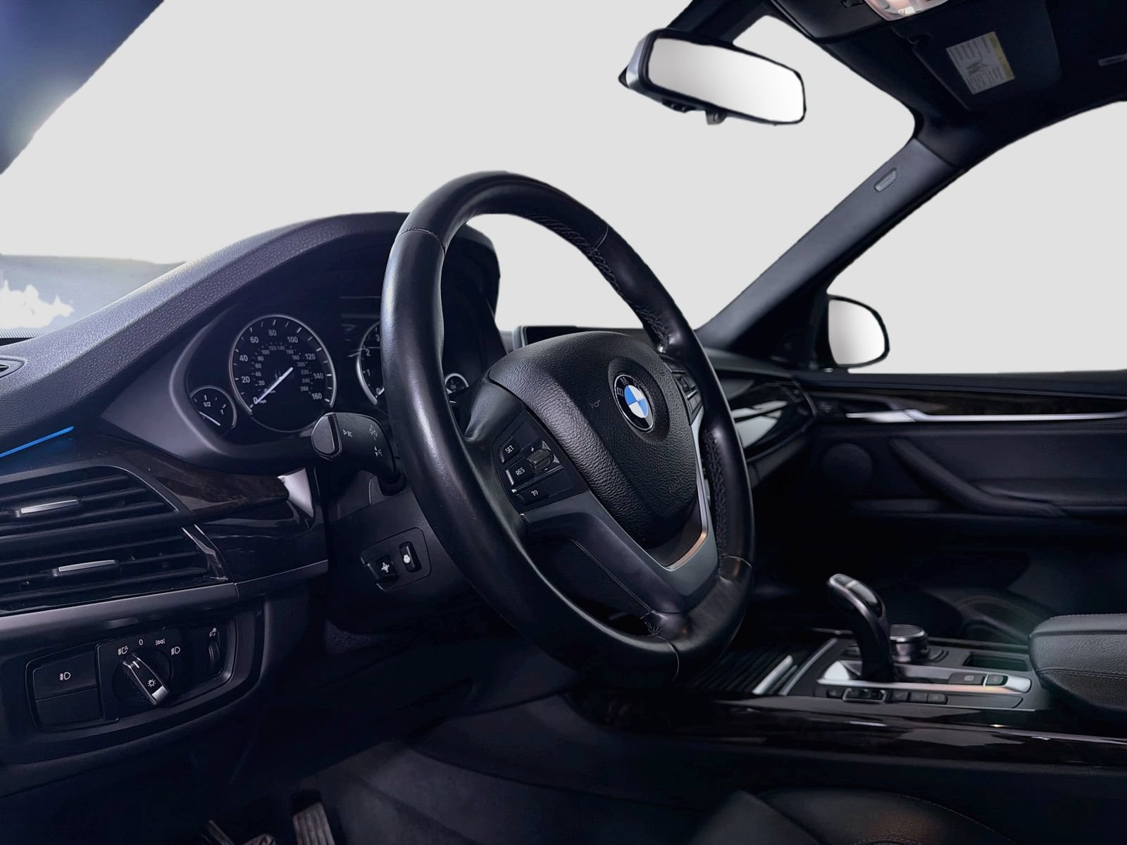 Used 2018 BMW X5 xDrive35i w/ Premium Package AWD/4WD image 10