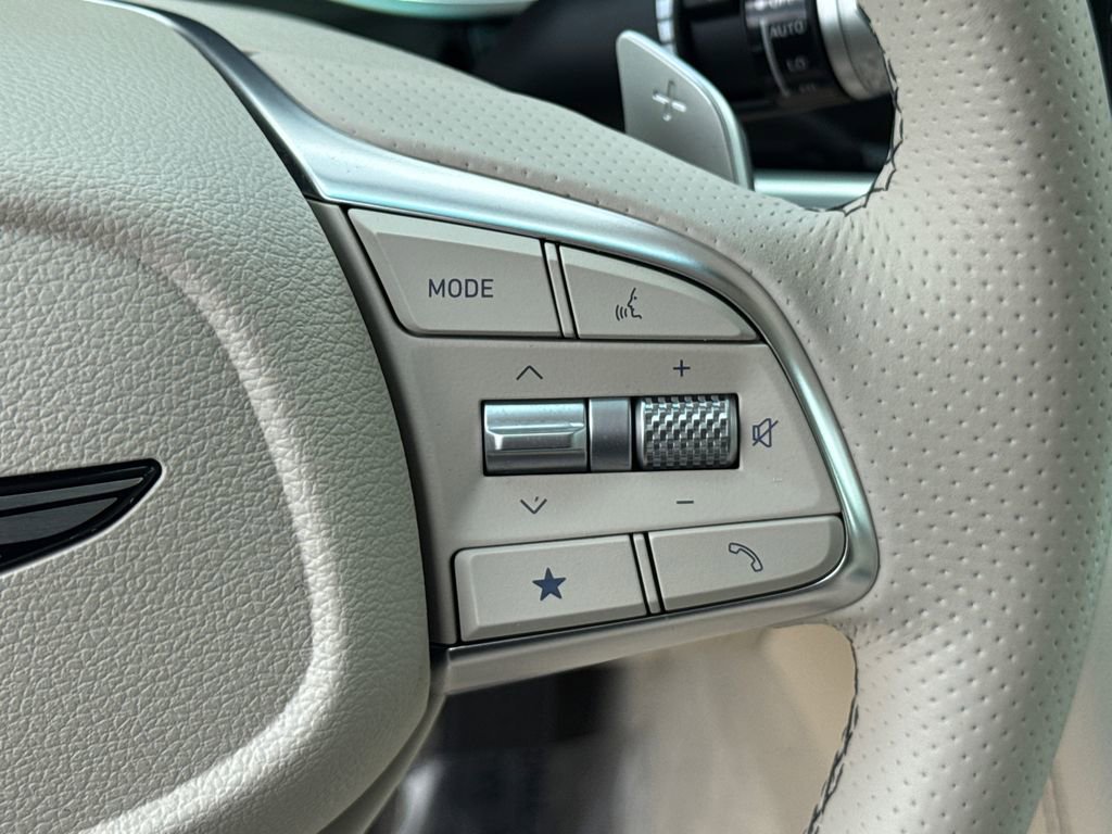 Used 2026 Genesis G70 2.5T Prestige RWD image 24