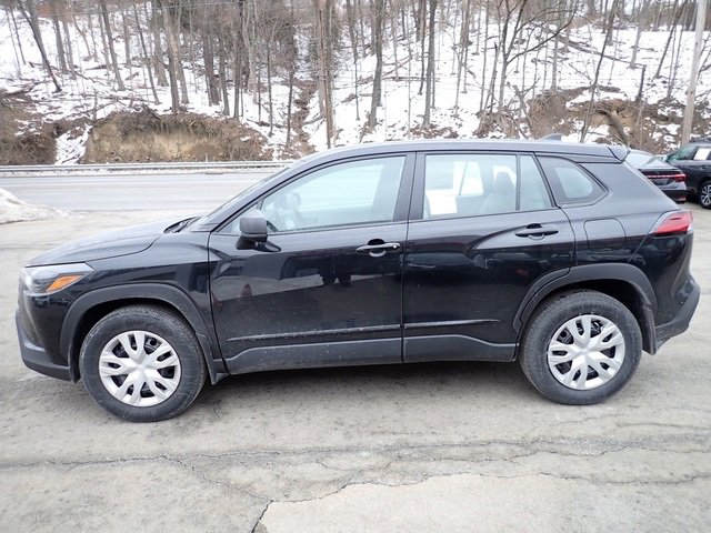 New 2026 Toyota Corolla Cross L image 7