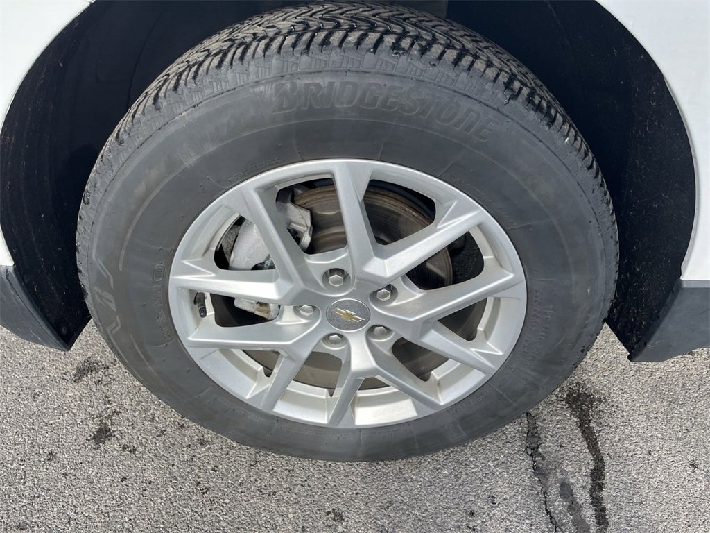 Certified 2024 Chevrolet Equinox LT image 31