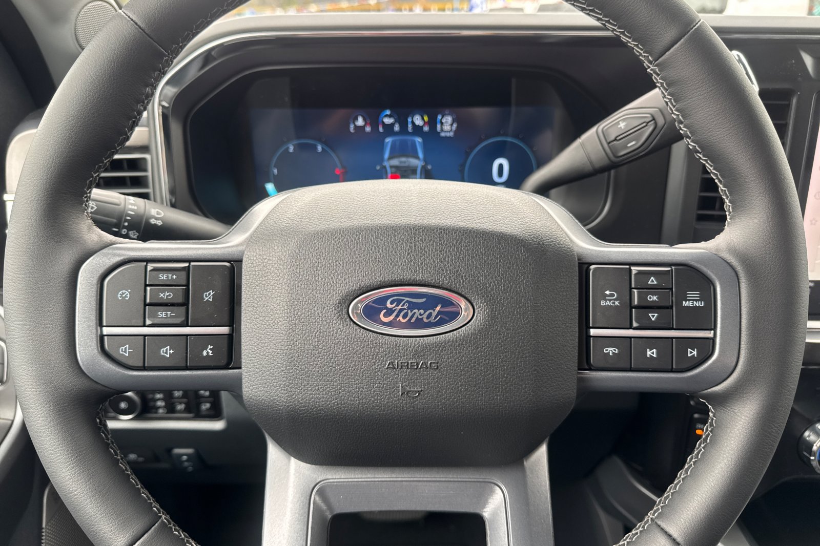 New 2026 Ford F250 Lariat w/ FX4 Off-Road Package AWD/4WD image 25