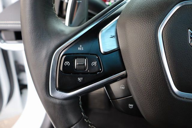 Used 2020 Chevrolet Corvette Stingray Preferred Cpe w/ 2LT Preferred Equipment Group image 28