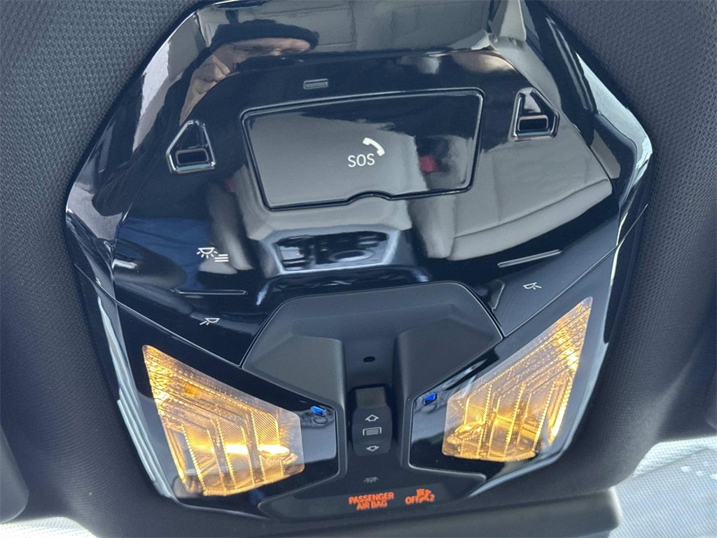 Used 2025 BMW X3 xDrive30i w/ M Sport Package image 17