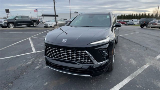 New 2025 Buick Enclave Avenir w/ Super Cruise Package image 5