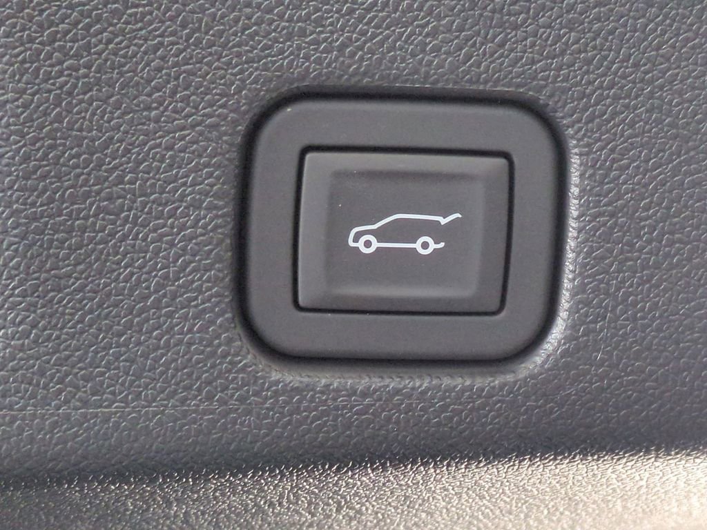 New 2026 GMC Acadia AT4 w/ Luxury Package AWD/4WD image 30