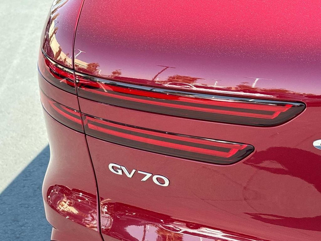 New 2026 Genesis GV70 3.5T Sport Advanced AWD/4WD image 18