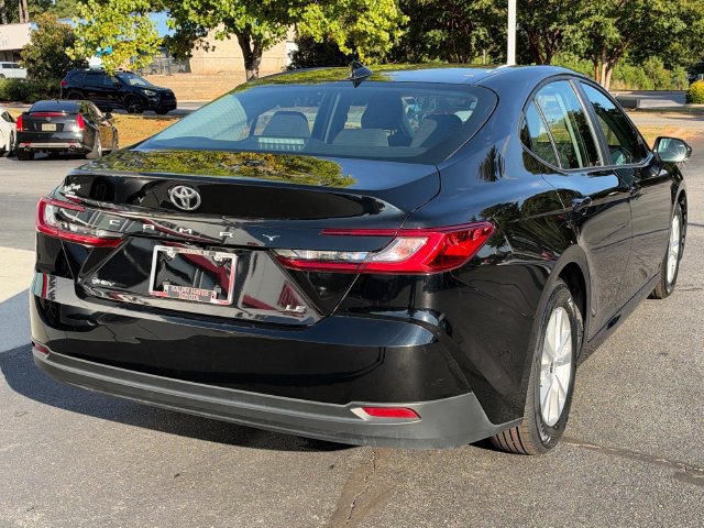 Used 2025 Toyota Camry LE FWD image 3