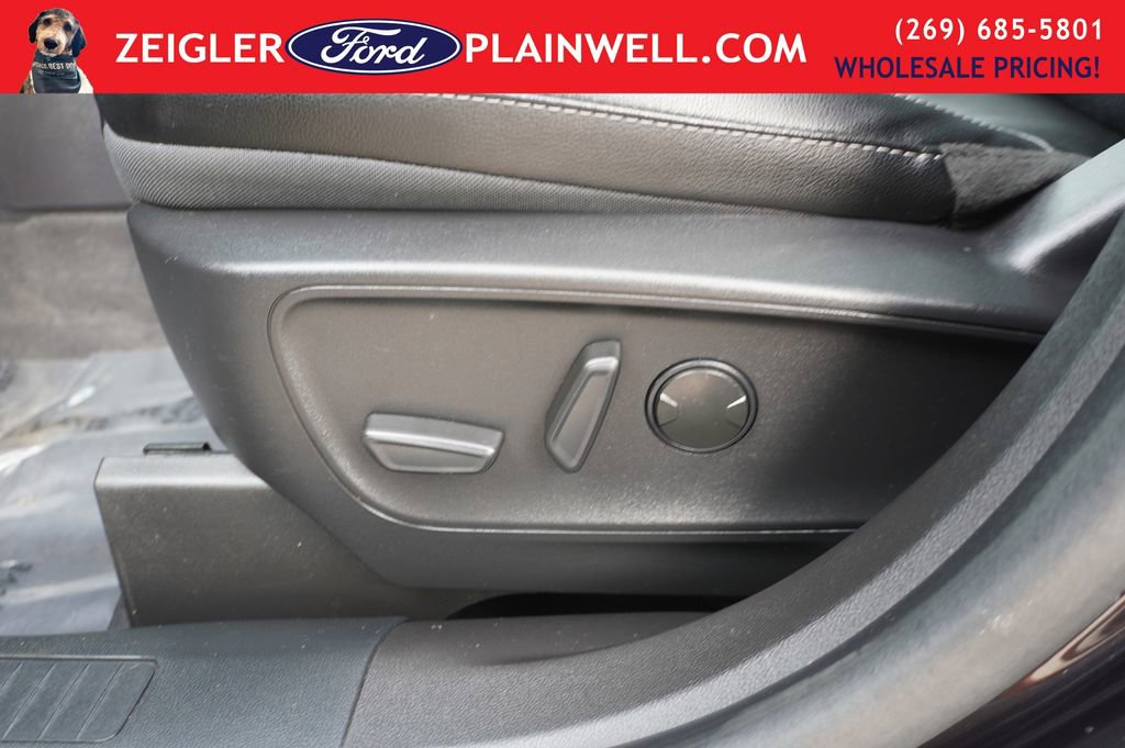 Used 2022 Ford Escape SEL w/ Equipment Group 302A image 19