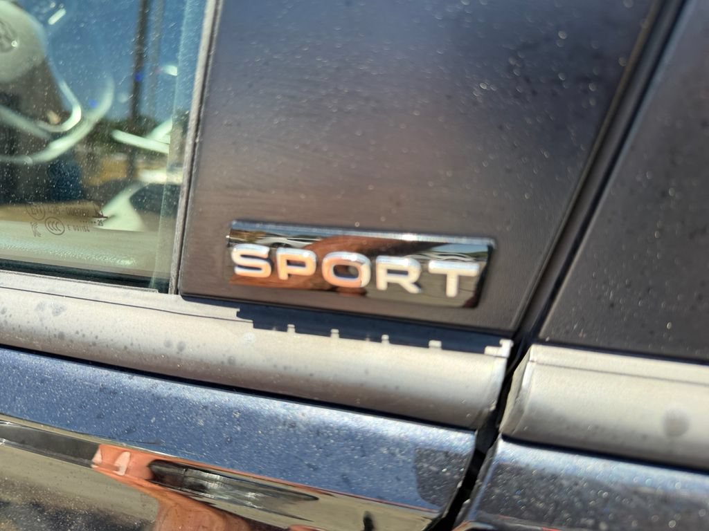 Used 2025 Volkswagen Jetta Sport FWD image 31