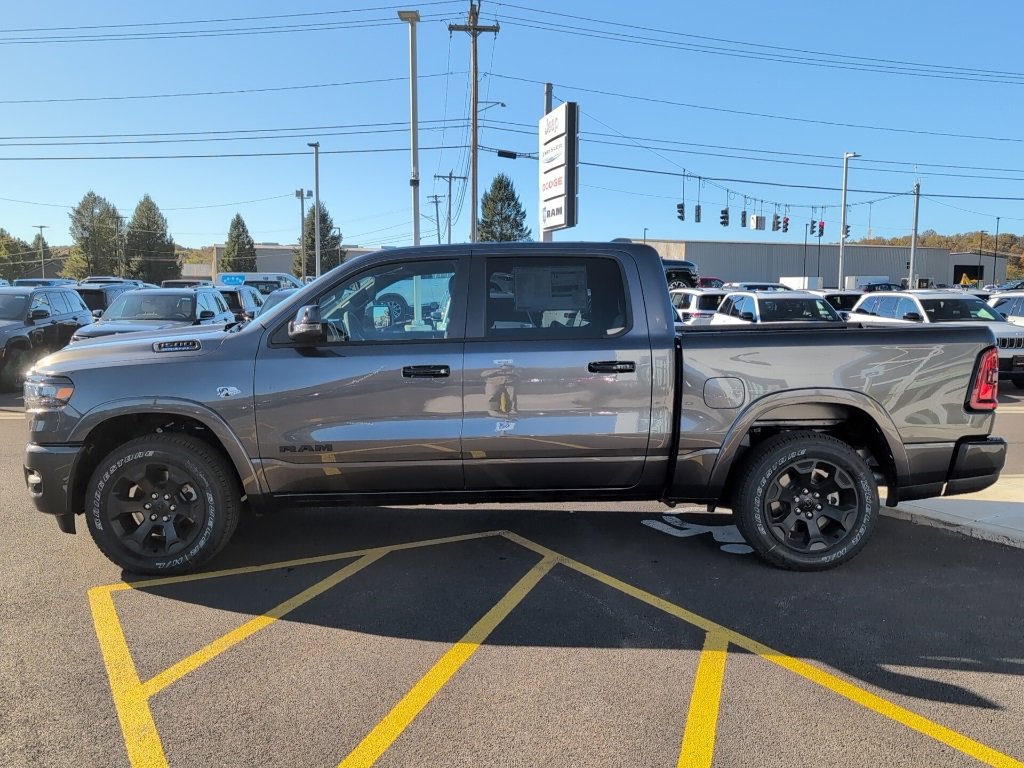 New 2026 RAM 1500 4x4 Crew Cab image 4
