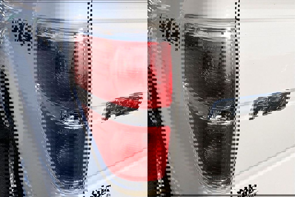 Used 2014 Ford F150 XLT w/ Trailer Tow Package image 30