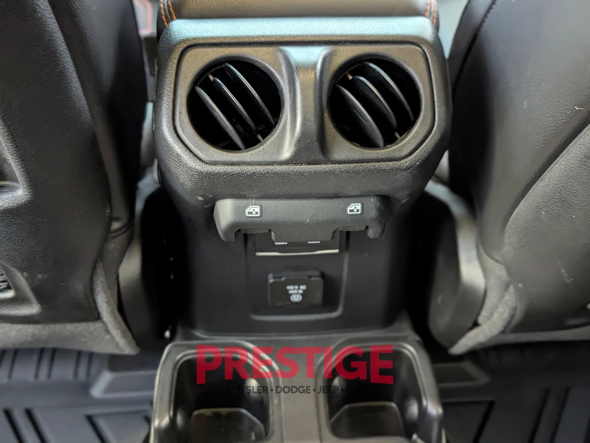 Used 2021 Jeep Gladiator Mojave AWD/4WD image 31